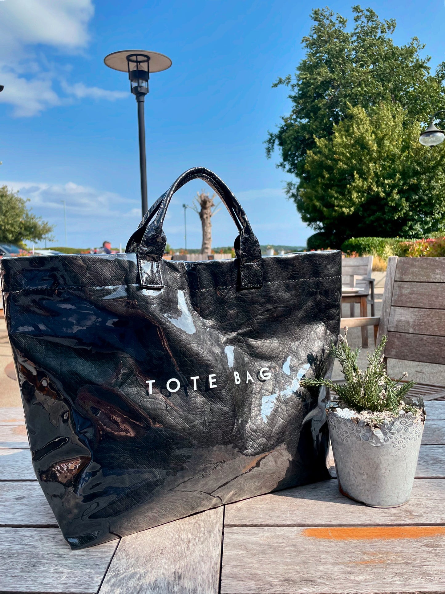 The TOTE BAG