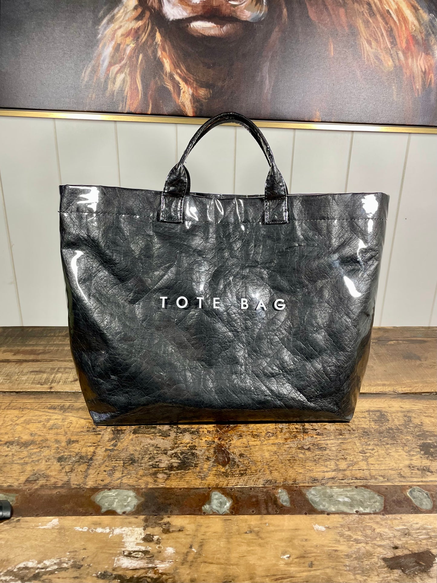 The TOTE BAG